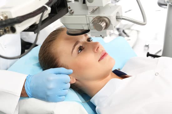Хірургічне лікування катаракти в Medicenter